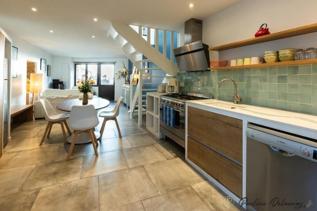 Holiday home Ty Ar Mor Maison De La Mer, A 40 M De La Saint-Michel-en-Greve